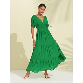 Foto: Groene maxi jurk van chiffon met halter v hals en gestrikte achterkant voor dames women s clothing d